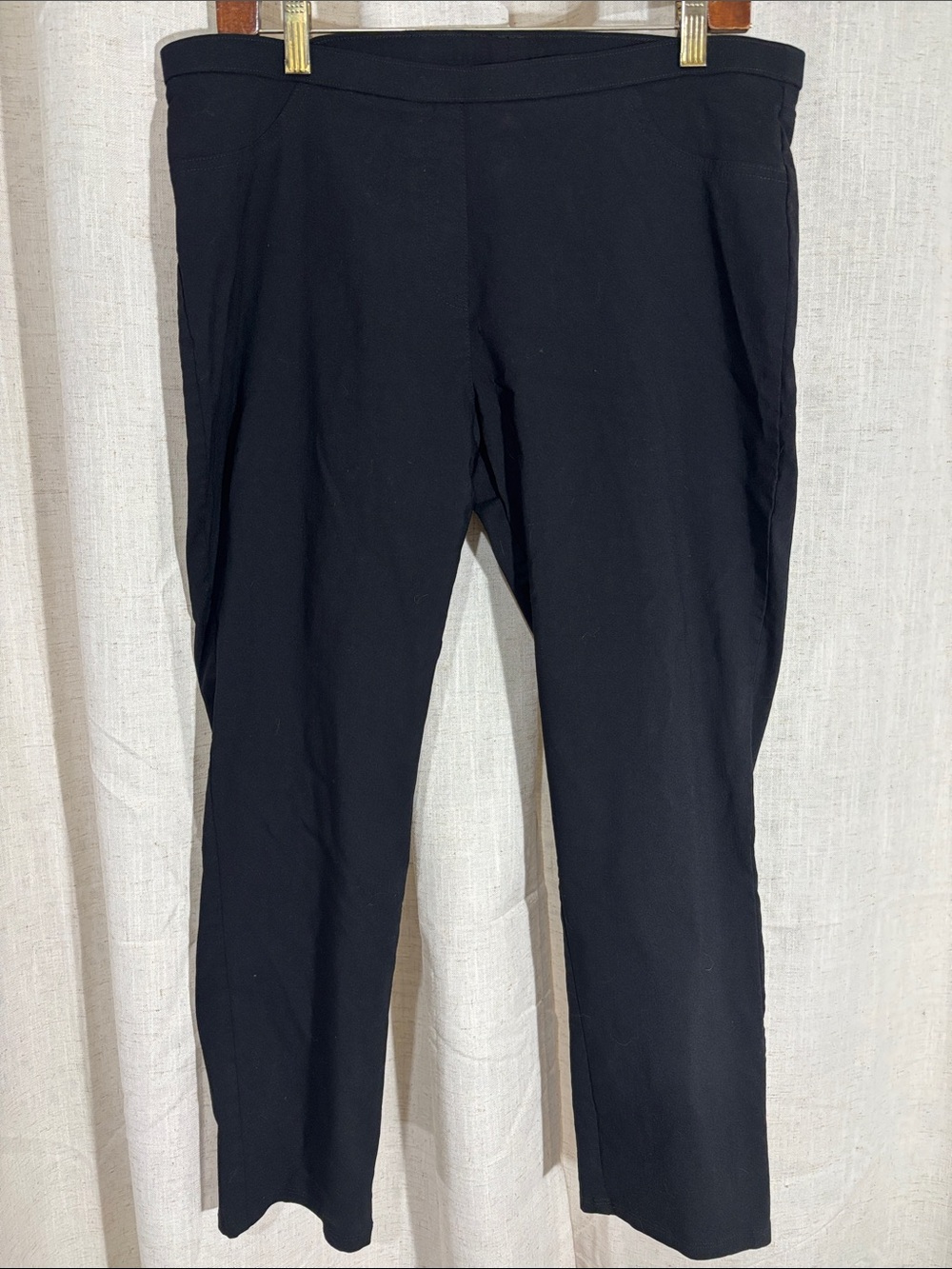 Basic Editions Women’s  Black Stretch Ankle Pants